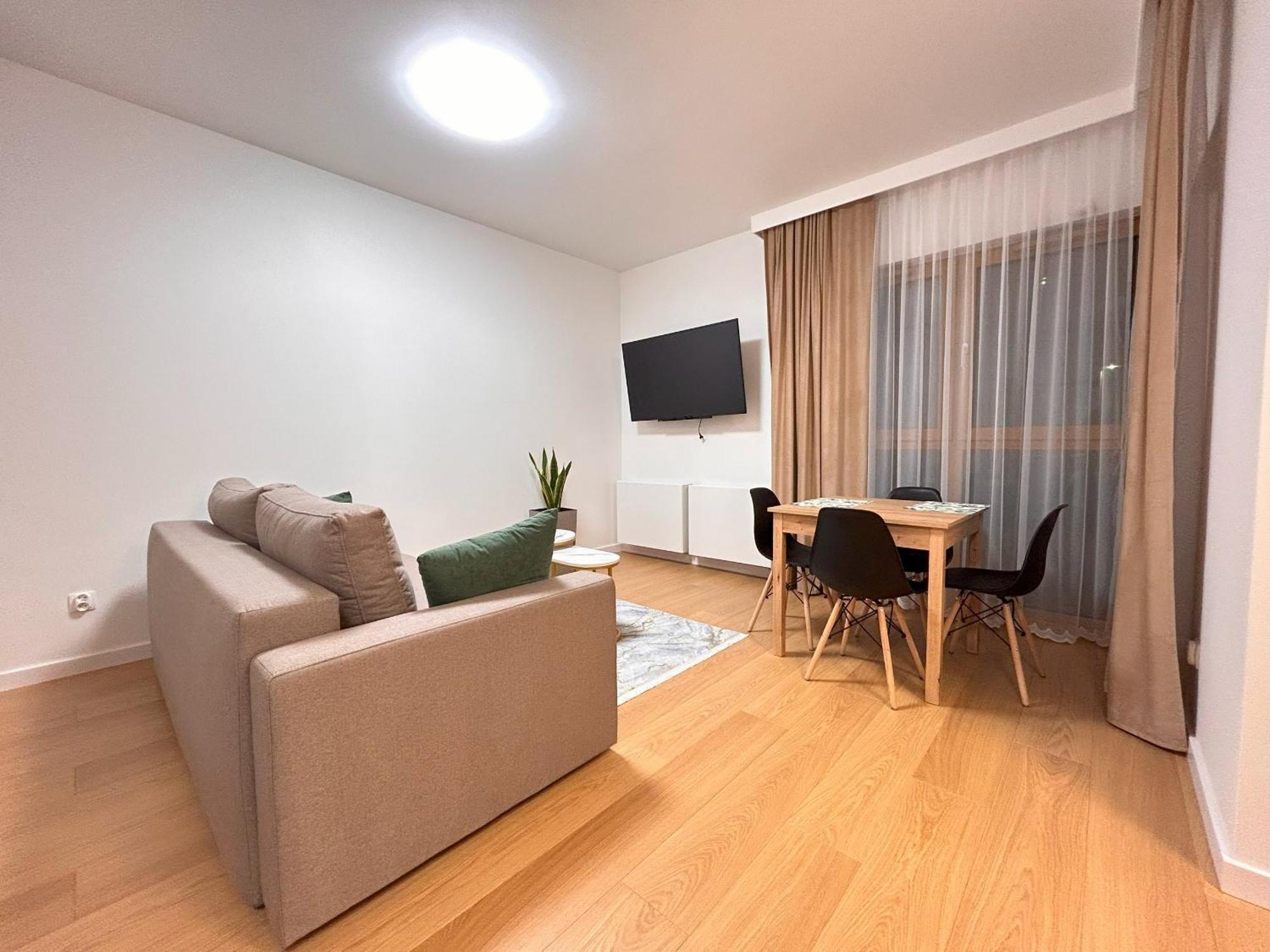 Apartmentprestige Central Station Краків Екстер'єр фото
