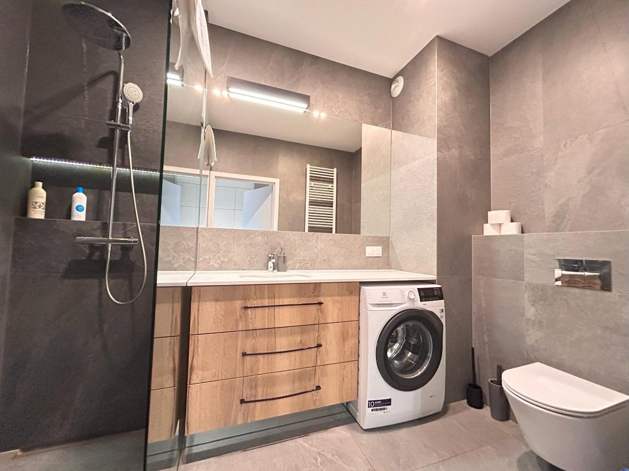 Apartmentprestige Central Station Краків Екстер'єр фото