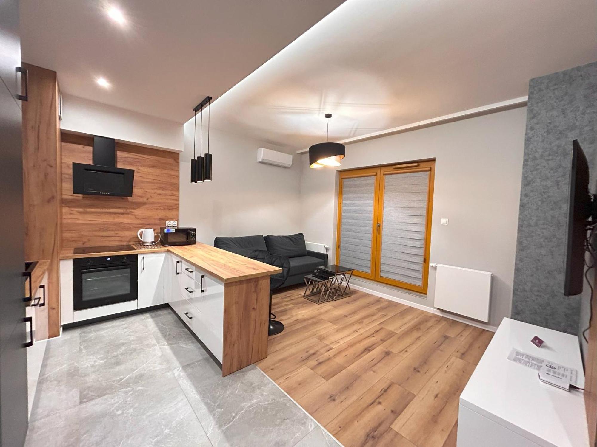 Apartmentprestige Central Station Краків Екстер'єр фото